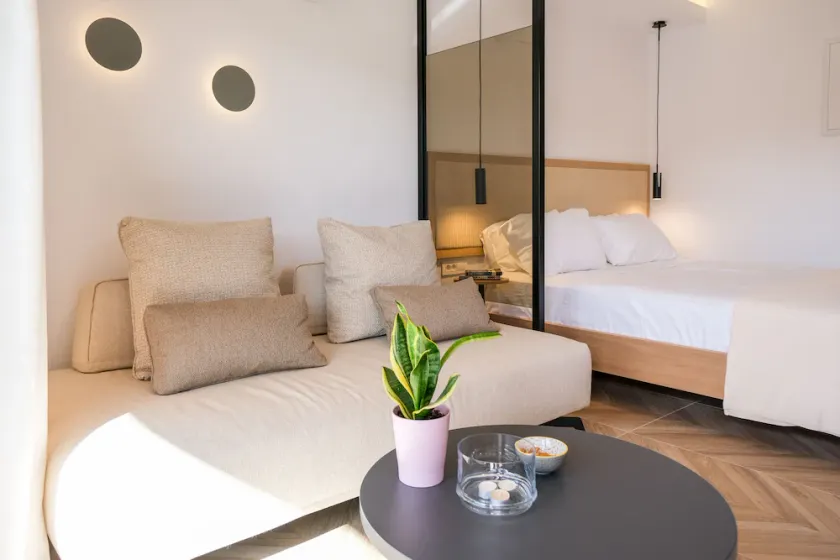 Glaros Casa Verde - Cozy flat with Garden near Beach - Image 1