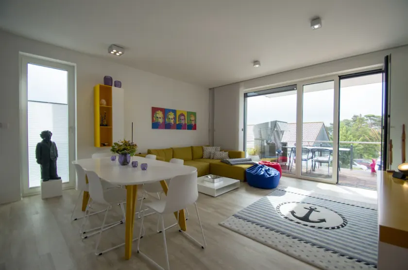 Close to the beach, spacious, modern, with sauna - family apartment on Rügen - Image 1