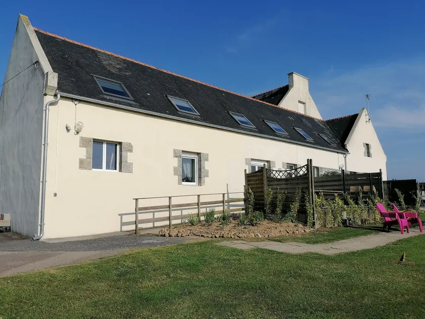 Gîte 5 Chambres à 5 mn de Roscoff Avec vue sur la mer - Image 1