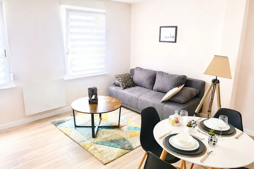 COSY LIVING - Image 1