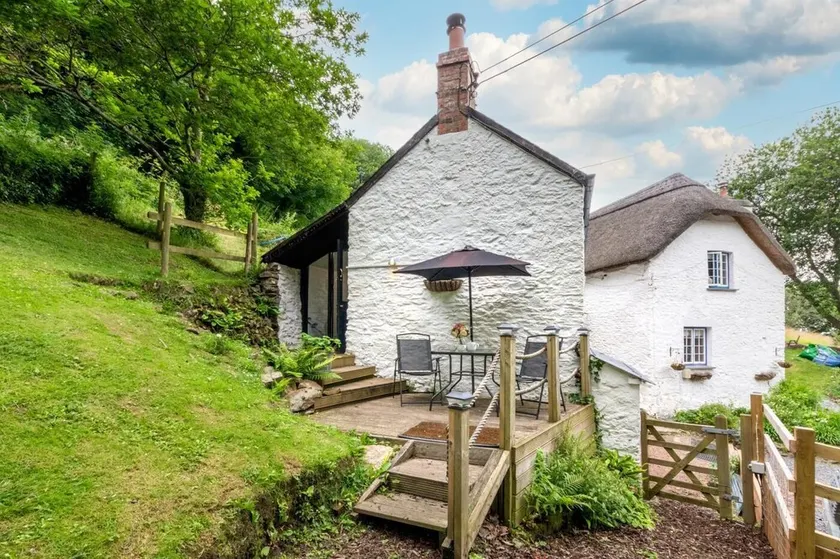 1 Bed in Combe Martin oc-gardc - Image 1