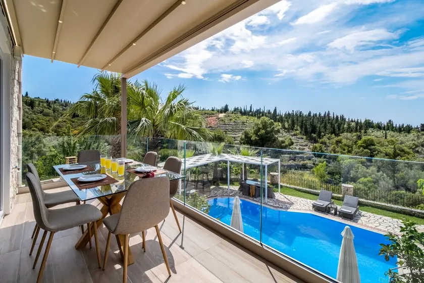 Villa \"Thanasis\" with Sea View, Private Pool & Wi-Fi - Image 1