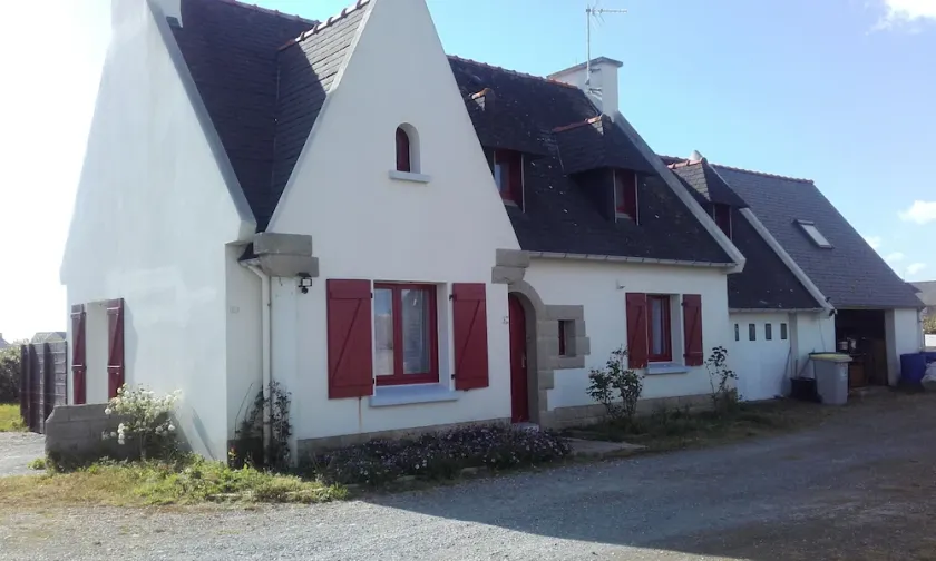 House 400m from the sea and beaches and the GR 34 - Image 1
