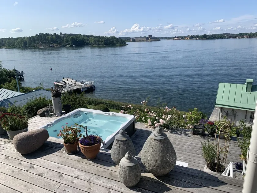 Stockholm.fantastic lakeside plot with sauna and Jacuzzi for 10 people - Image 1