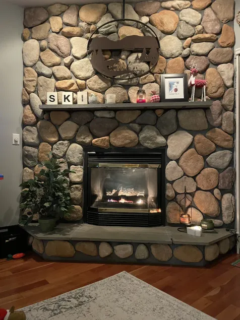 Ski, Bike, Hike & Relax: 2-Bedroom Condo w/ Pool & SPA. Minutes to Killington! - Image 1