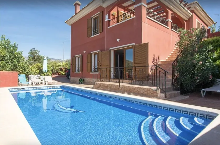 'Casa Meli' Apartment with Mountain Views, Pool, Garden & Wi-Fi - Image 1