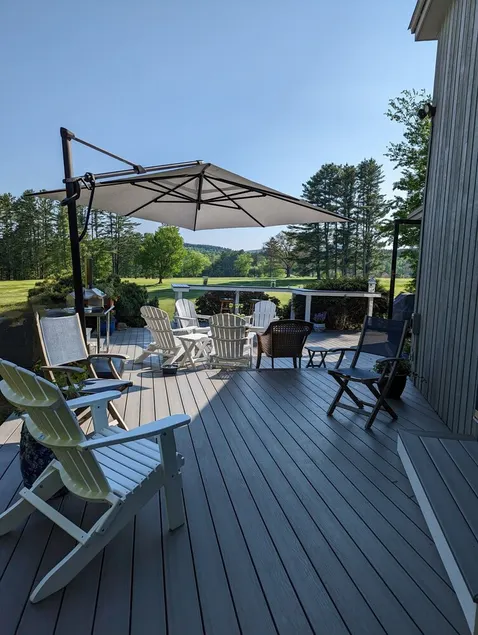 Shaker Bear Guest House- Sleeps 6: 1 King bed, 1 Queen & 2 twins, 2 Full bath's - Image 1