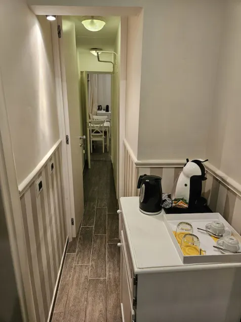 Comfortable Apartment Center - Image 1