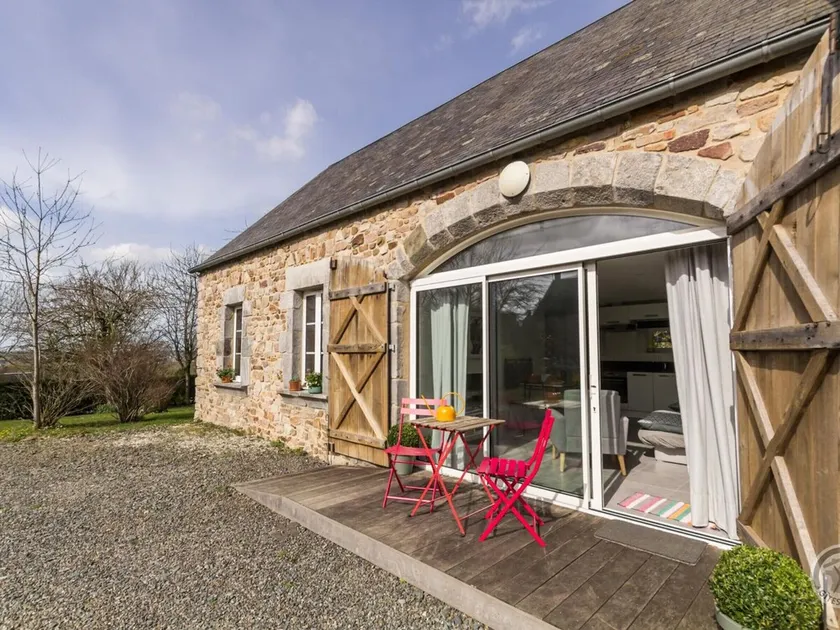 Charmantes einstöckiges Haus mit privatem Garten und Parkplatz in Coutances - Image 1