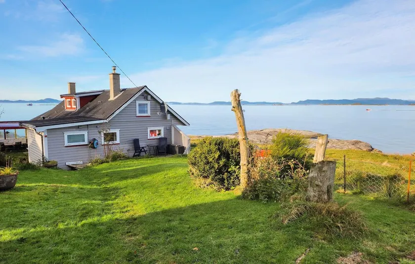 Amazing home in Rennesøy with house sea view - Image 1