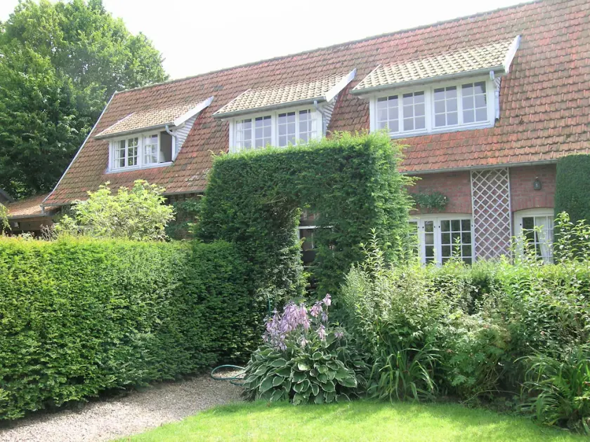 Clos Normand, pretty house in an exceptional garden - Image 1