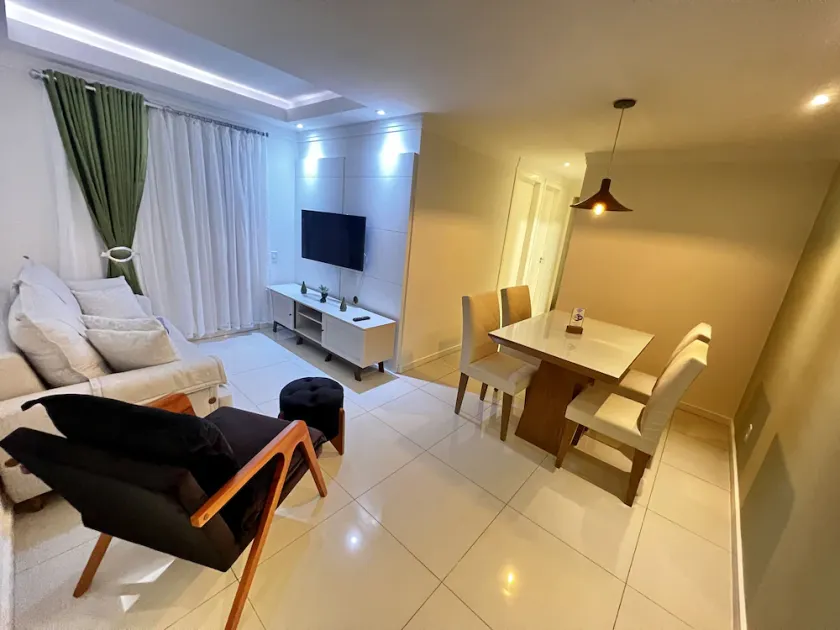 Lindo apartamento, ótima localização! - Image 1