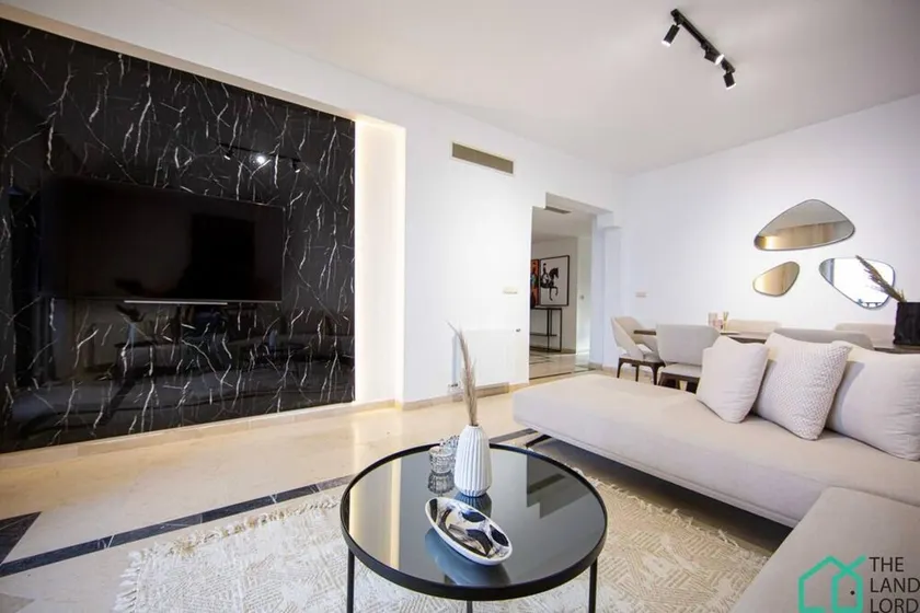 Le Parfait : Bord de mer central luxueux - Image 1