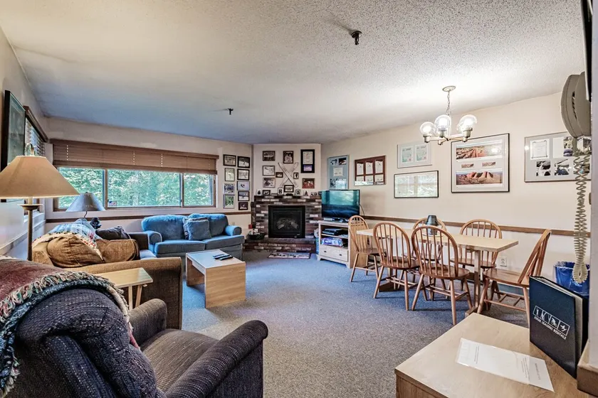 On Mountain two bedroom unit sleeping 8 - Image 1