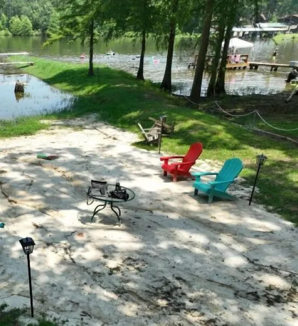 TLC TIGER ON TOLEDO BEND LAKE W/ PRIVATE BEACH AND FISHING AREA - Image 1