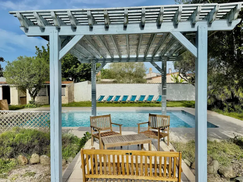 The Villa Archipel in Royan w/ pool & tennis court 10min from the beach - Image 1