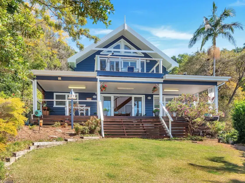 Your Perfect Waterfront Escape/ holiday - Image 1