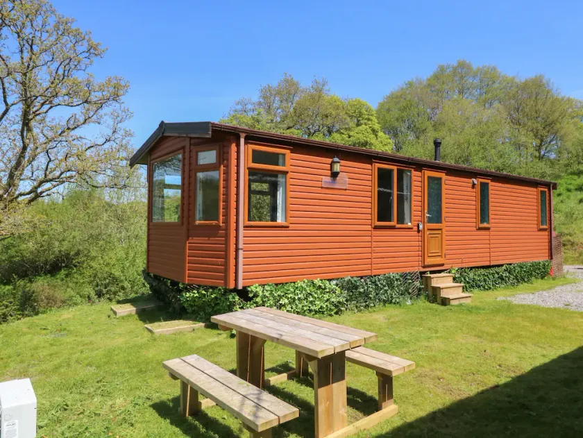 Valley Lodge - Image 1