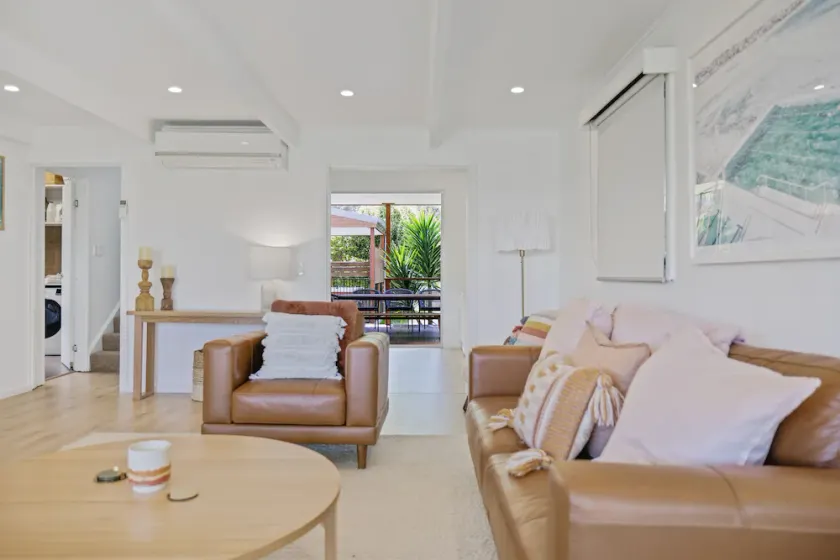 Bayview House Cowes by Ready Set Stay - Image 1