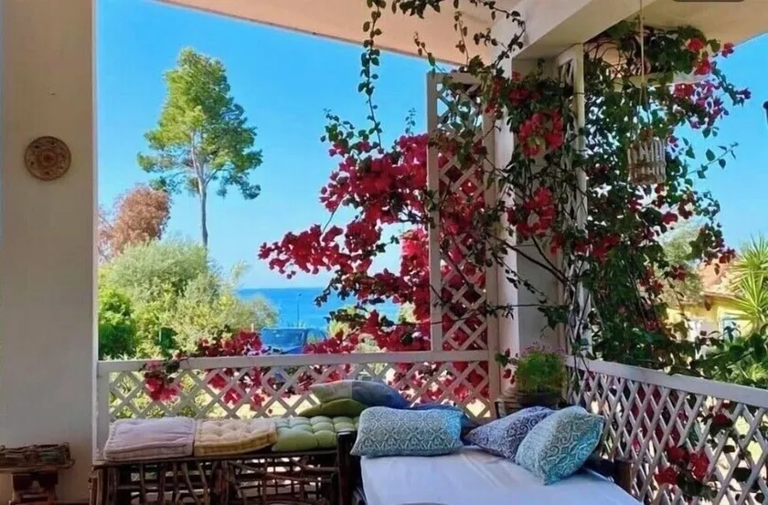 Villa Mare, vid kusten mellan Gaeta och Sperlonga bara några meter från havet - Image 1