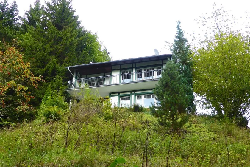 Sommerhus med sauna i skovkanten - vidunderlig uhindret udsigt over bjergene - Image 1