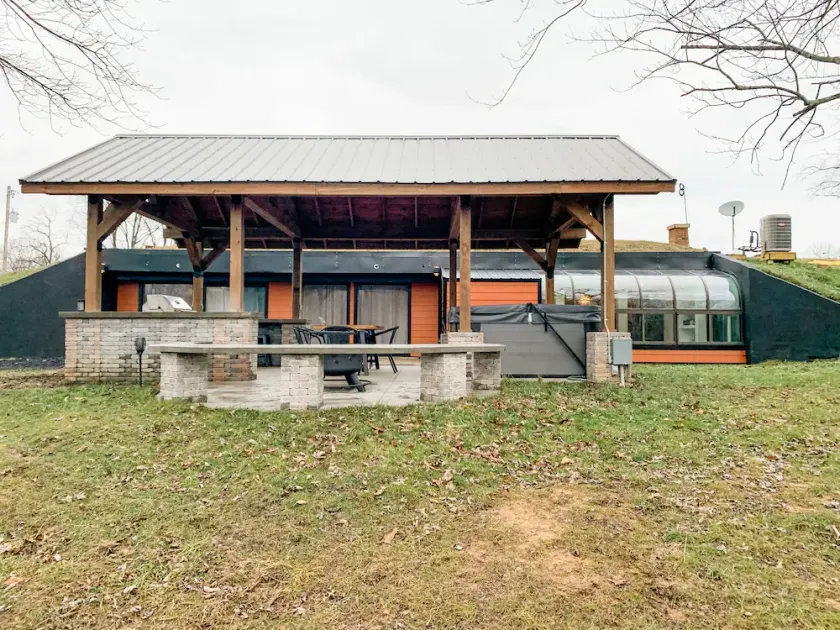 Underground Earth Home in Hocking Hills, Ohio w/ Hot Tub. Pet-Friendly! - Image 1