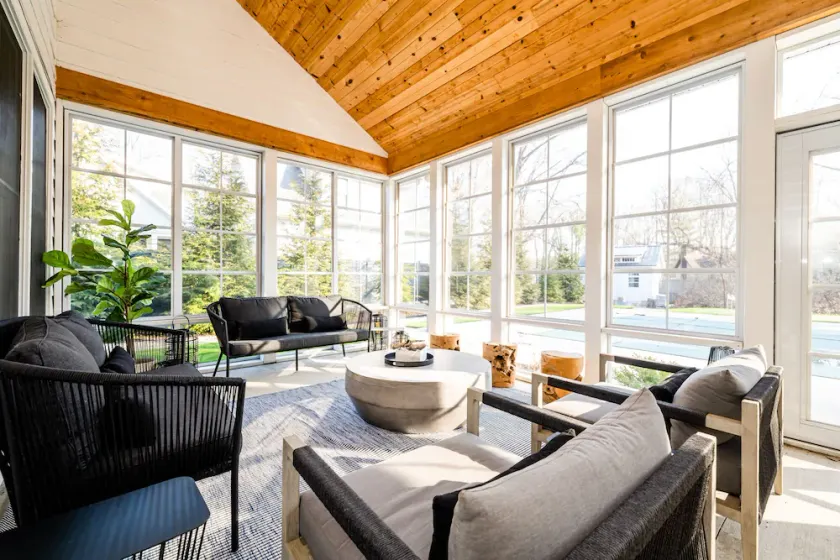 Charmante maison au coeur de Union Pier avec piscine privée! - Image 1