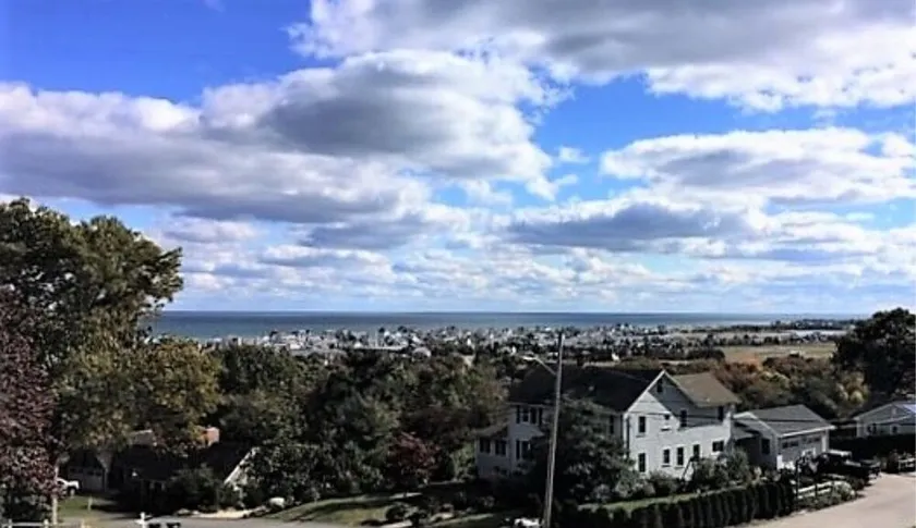 Think \"On-top-of-the-world\" breath-taking views! - Image 1