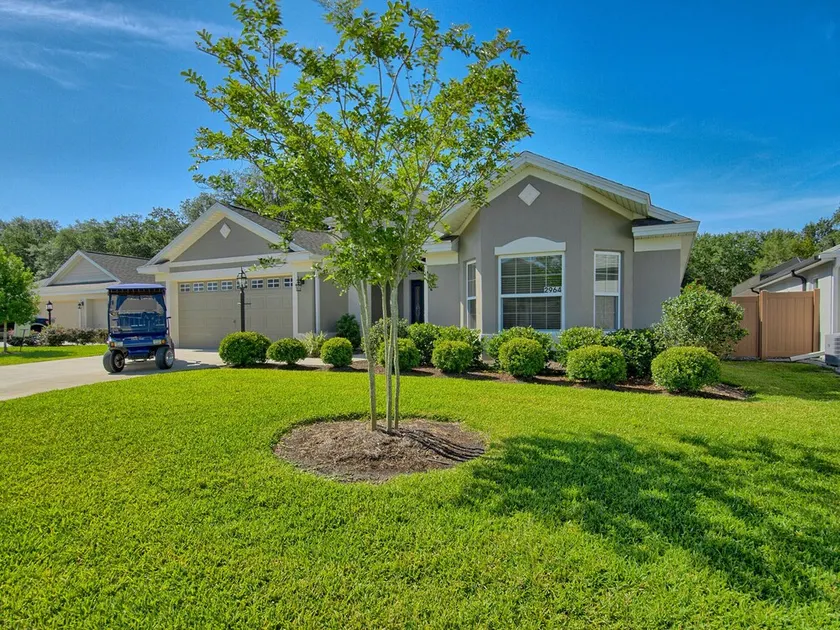 Designer Luxury: 3BR/2BA Oasis with Pool, Golf Cart, and More! - Image 1