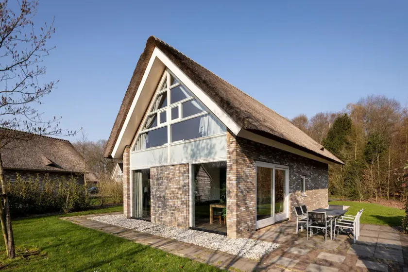 Wellness Villa in Green Ruinen - Image 1