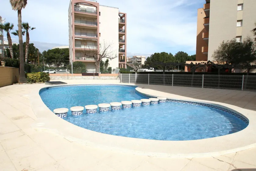 Apartamento Gavines, Miami Playa - Image 1