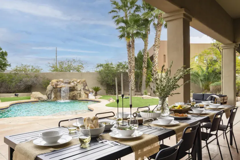 Arcadia by AvantStay | Breathtaking Oasis in Scottsdale w/ Pool & Hot tub - Image 1