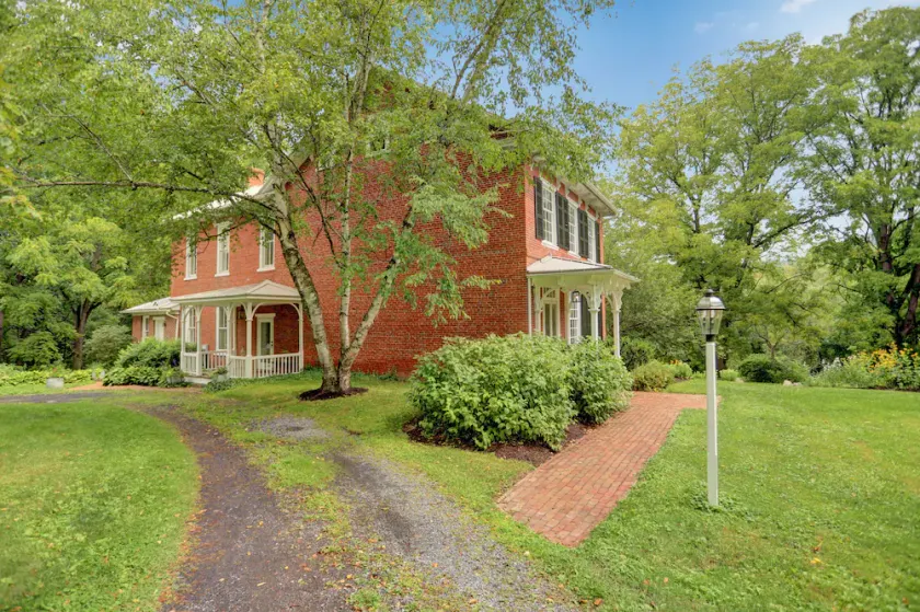 Historic Farmhouse on 12 acres near State College - Image 1