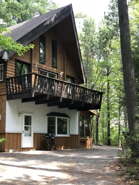 The Main Chalet i Jay - Image 1