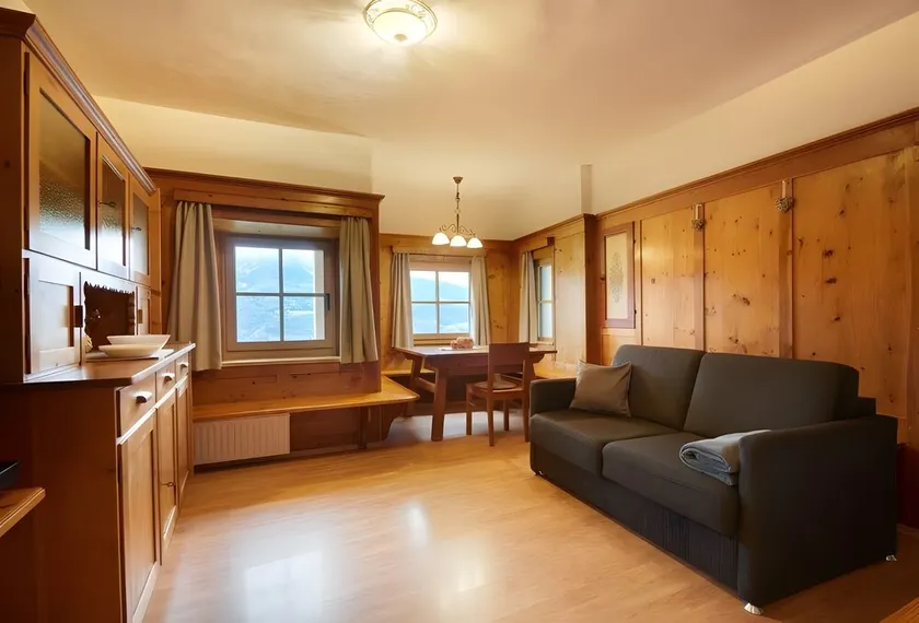 Ferienwohnung \"Rafaser - Rustika\" mit Bergblick, WLAN, Balkon & Garten - Image 1