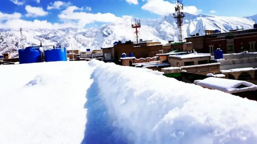 Hotel Qasr e Gul - Image 1