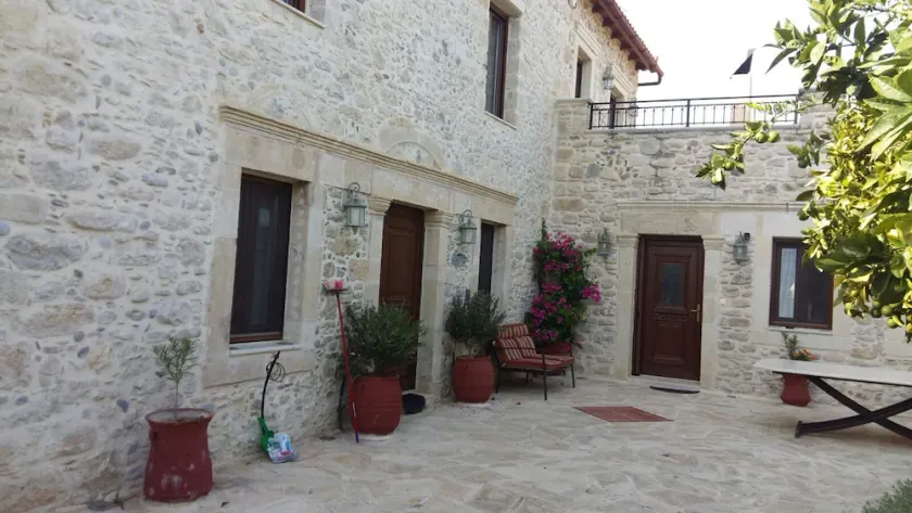 Traditional House Villa near Phaistos, Matala, Moires (for 10 people) - Image 1