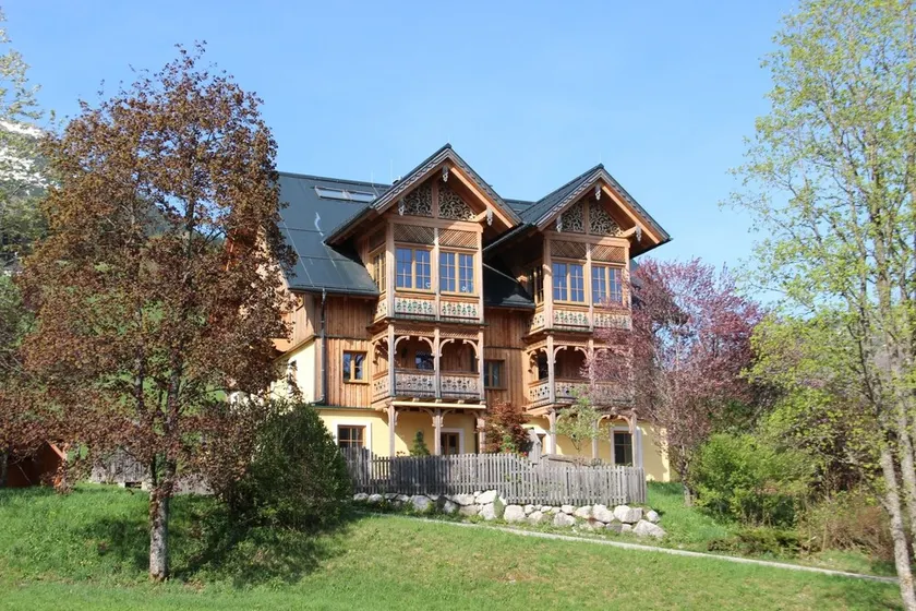 Exklusive Penthouse Wohnung mit herrlicher Aussicht - Image 1