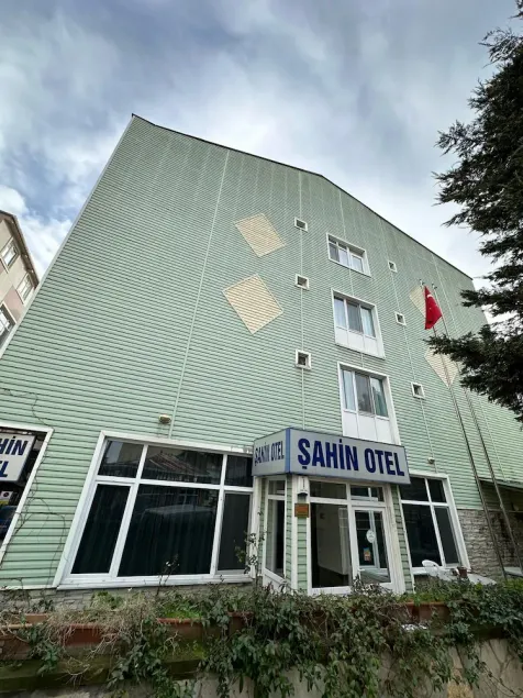 Şahin Otel - Image 1
