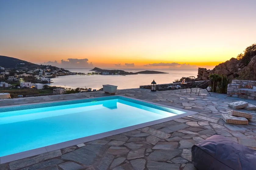 Maison de vacances 'Mont' Rock Villas 3' avec vue sur la mer, Wi-Fi et climatisation - Image 1