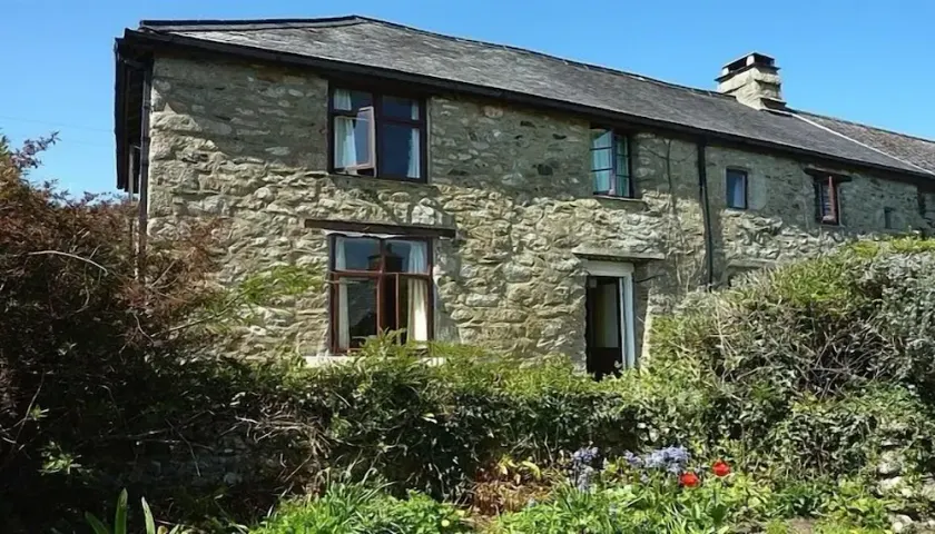 C16th House With A Rambling Garden In A Hamlet In The Dartmoor National Park - Image 1