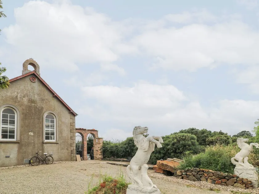 Crea The Mission Hall - Image 1