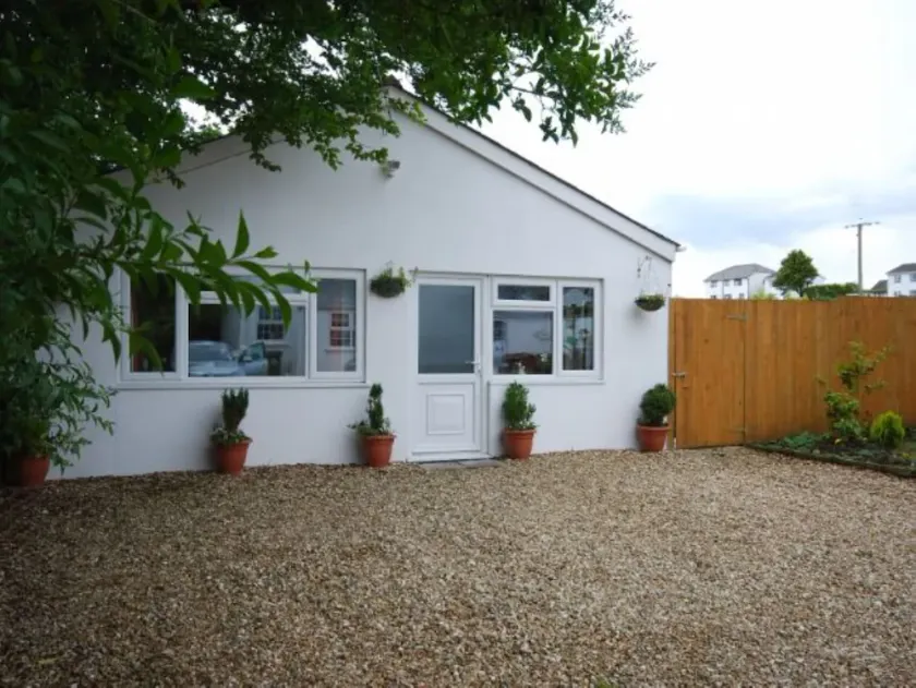 Acorn Cottage Detached Self Catering Accommodation - Image 1