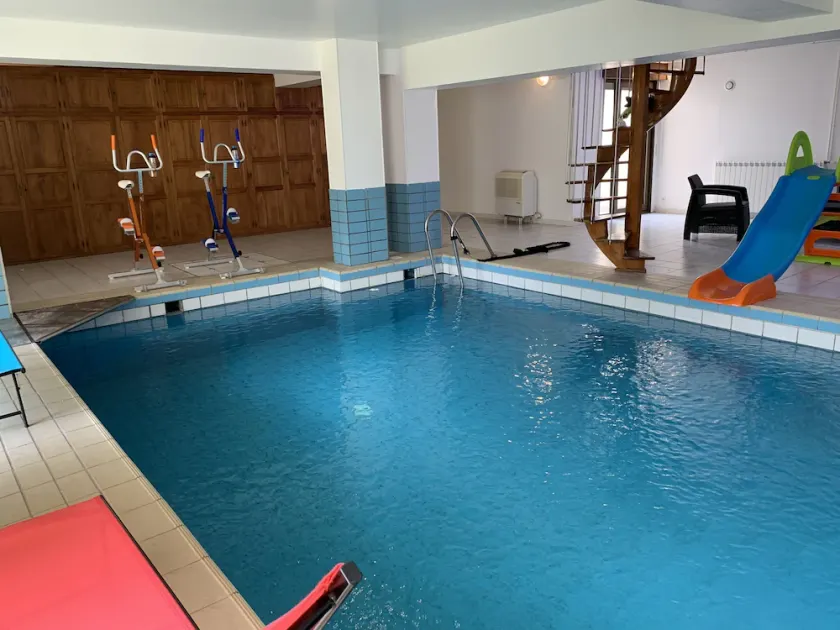 Villa With Swimming Pool 15' From Arras - Image 1