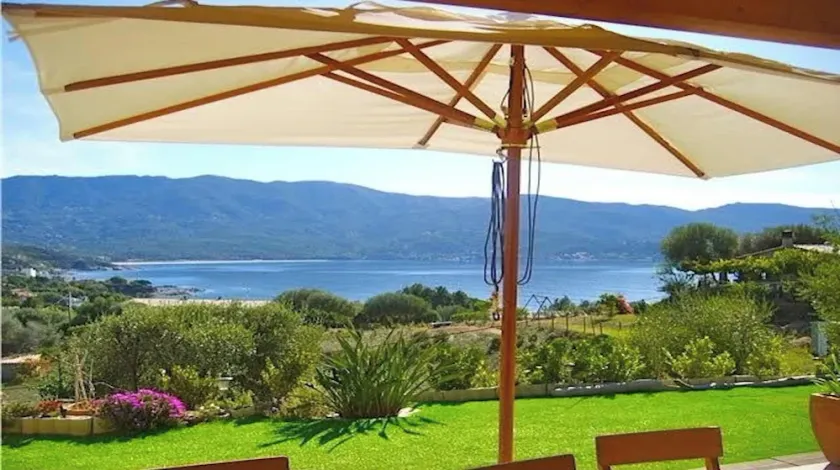BELLA VILLA DI CHARME, VISTA MARE PANORAMICA, IN PIEDI, A 5 MINUTI DALLA SPIAGGIA DI SABBIA - Image 1