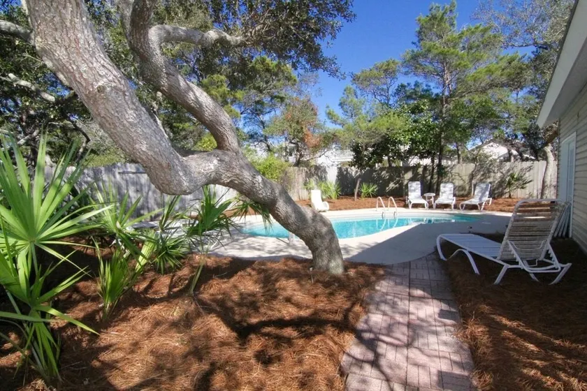 GOLF CART INCLUDED | Privat pool | 1 BLOCK TIL STRANDET | 4 BED 3 BATH PARADISE - Image 1