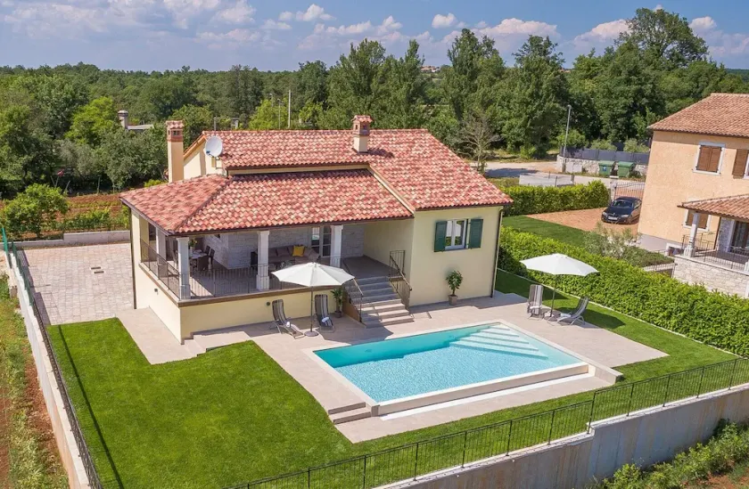 Villa Kiara with private pool - Image 1