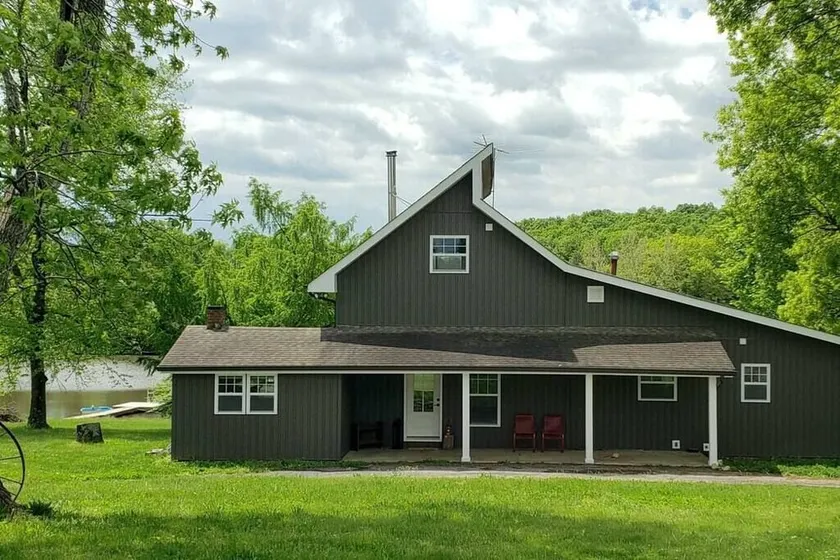 Lakehouse and Loft, Elegant rustic escape - Image 1