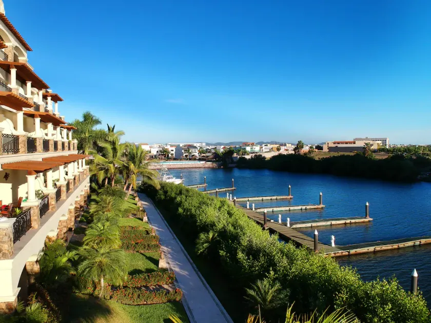 Amazing Marina and Golf Residence in paradise - Image 1