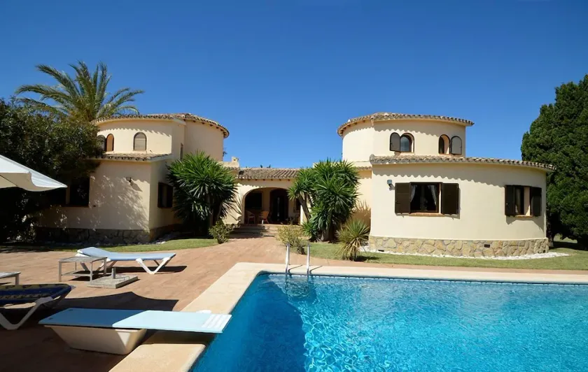 Riesige Finca für bis zu 8 Personen in Denia (Spanien) in Strandnähe - Image 1